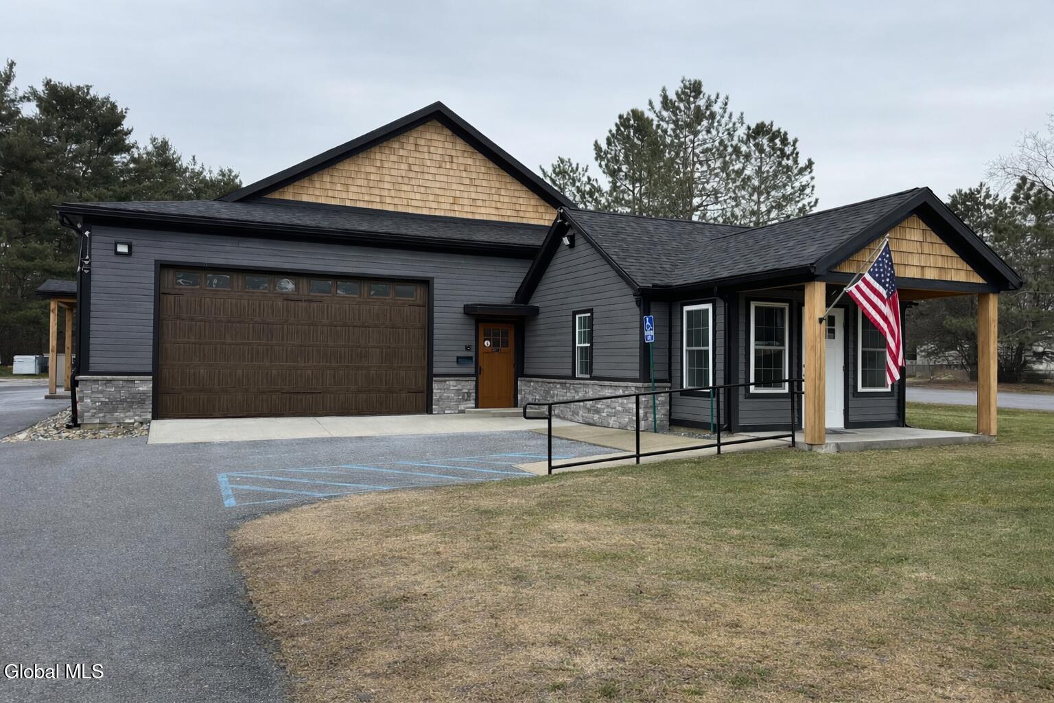 1008 East 92 Street, Brooklyn, NY, 11236