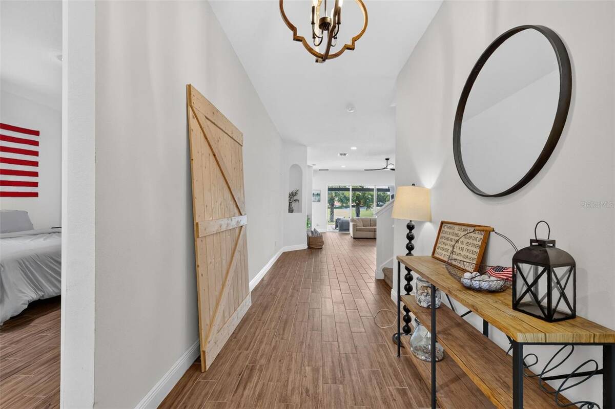 30308 Island Club Drive, Tavares, FL 32778