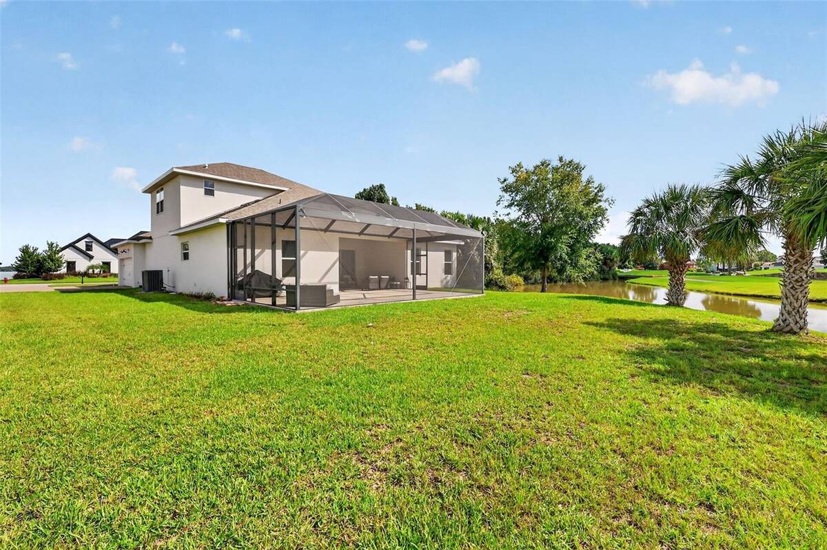 30308 Island Club Drive, Tavares, FL 32778