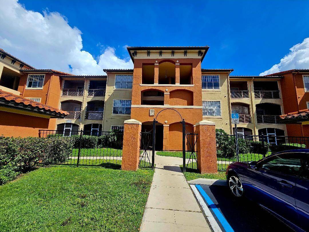 5572 Metrowest Boulevard, #312, Orlando, FL 32811