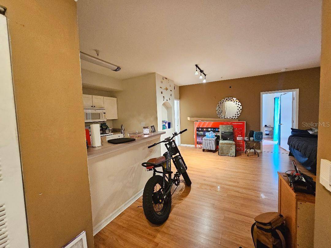 5572 Metrowest Boulevard, #312, Orlando, FL 32811