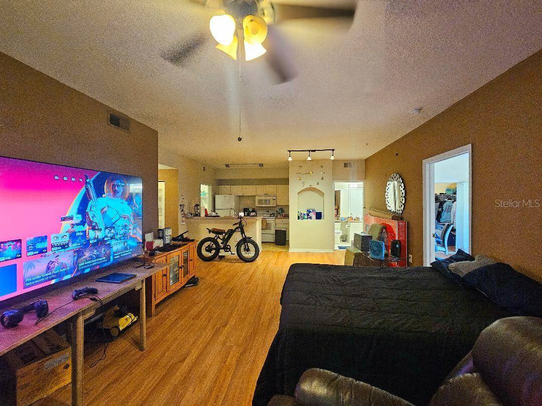 5572 Metrowest Boulevard, #312, Orlando, FL 32811