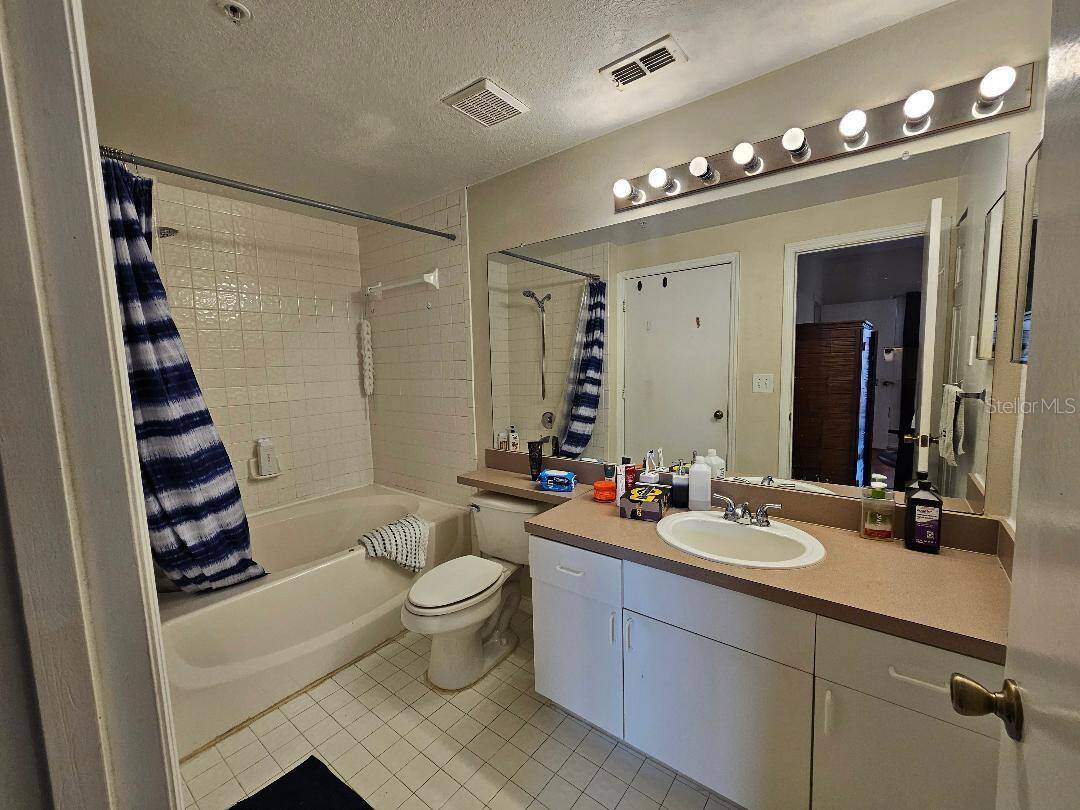 5572 Metrowest Boulevard, #312, Orlando, FL 32811