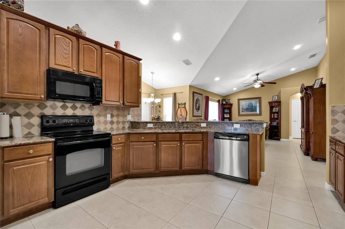 13144 Coldwater Loop, Clermont, FL 34711