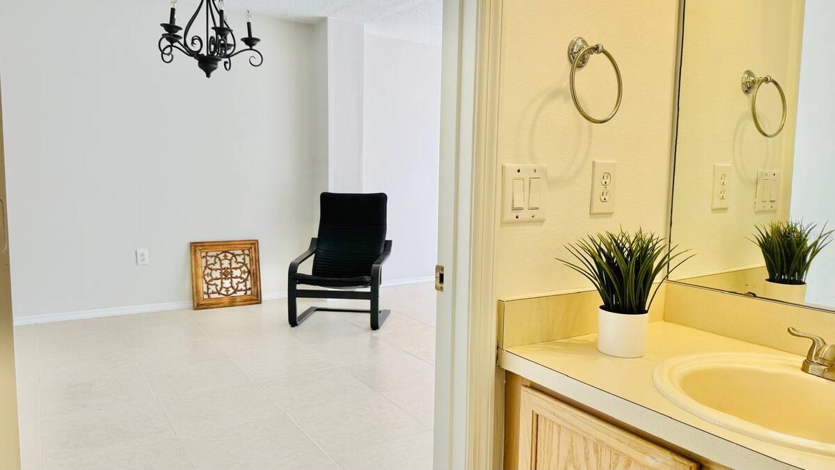 1203 Sandestin Way, Orlando, FL 32824