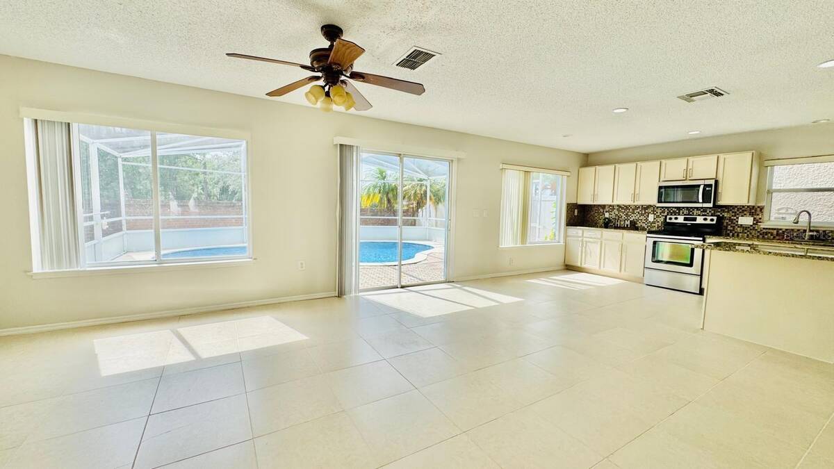 1203 Sandestin Way, Orlando, FL 32824