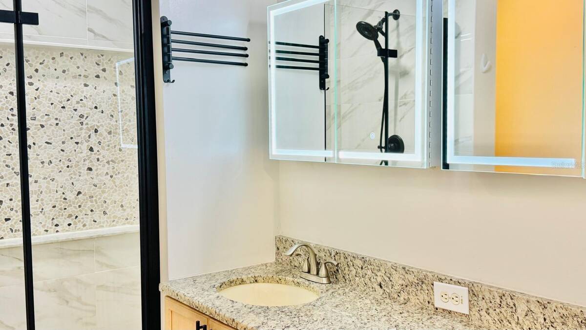 1203 Sandestin Way, Orlando, FL 32824