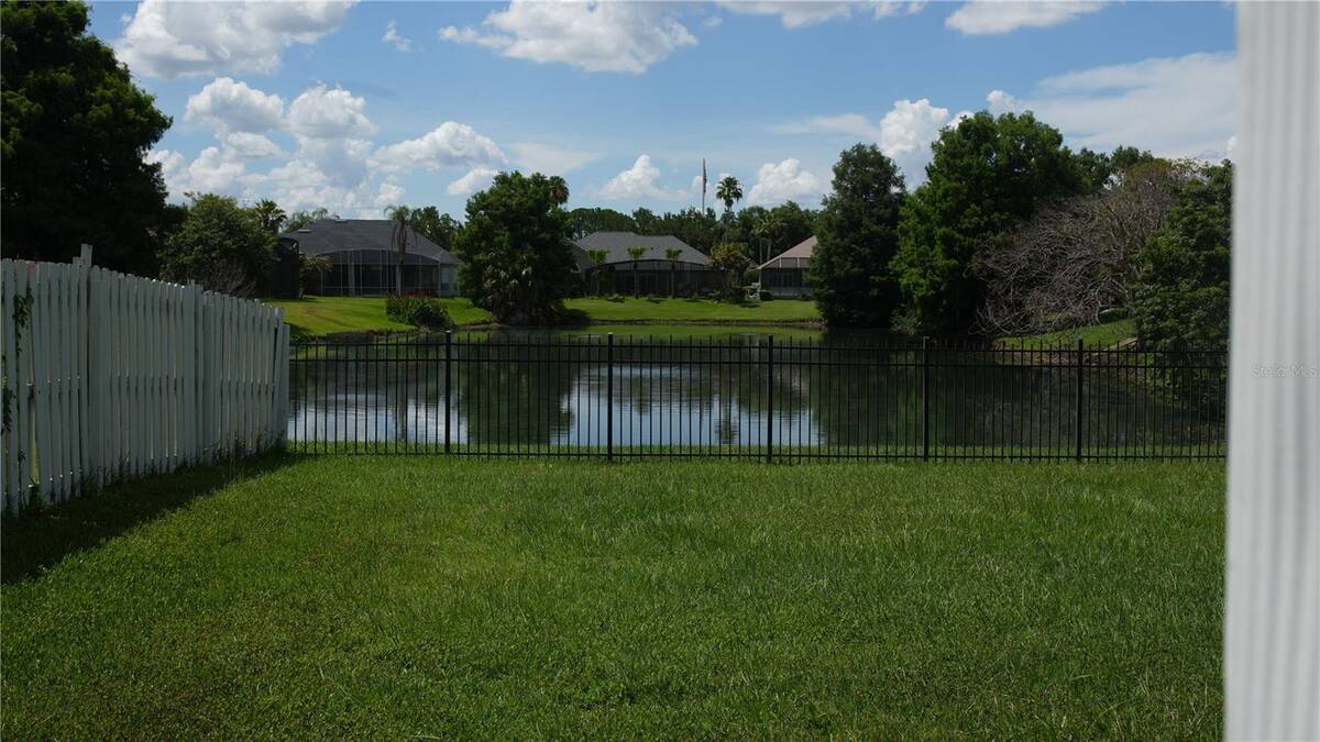 3851 Hunters Isle Drive, Orlando, FL 32837