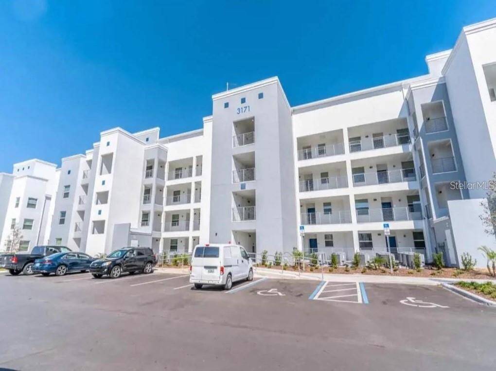3121 Paradox Circle, #203