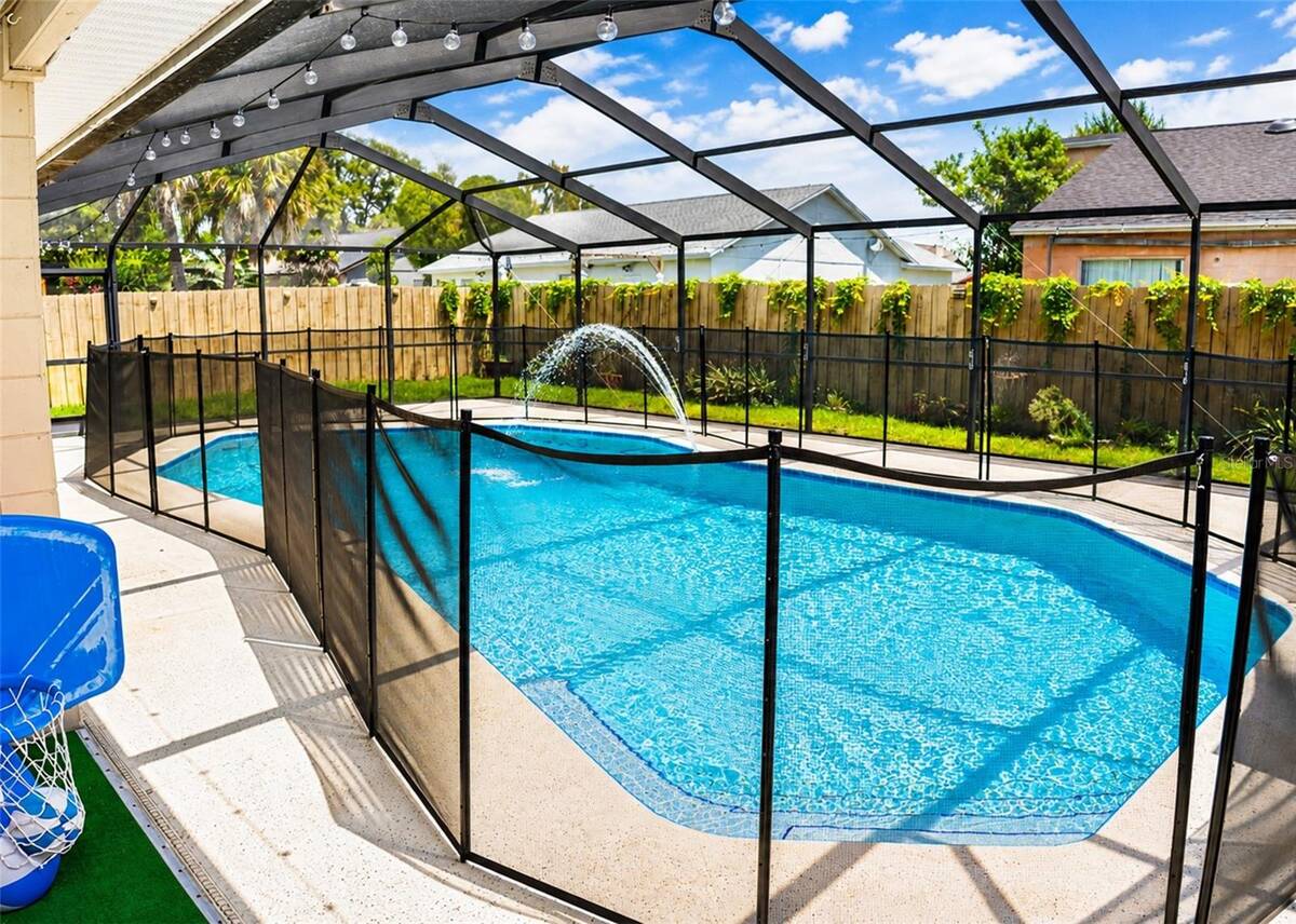 2609 Mill Run Boulevard, Kissimmee, FL 34744