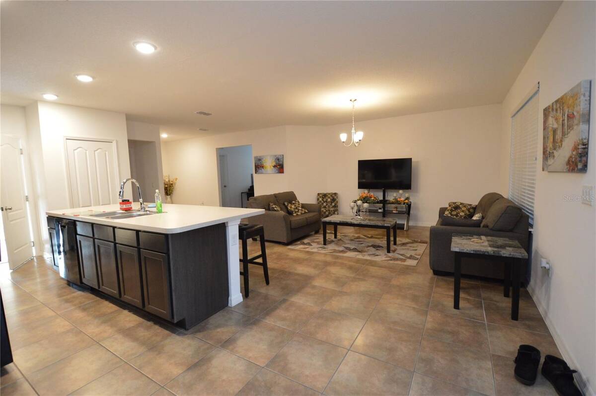 937 Gila Place, Kissimmee, FL 34759