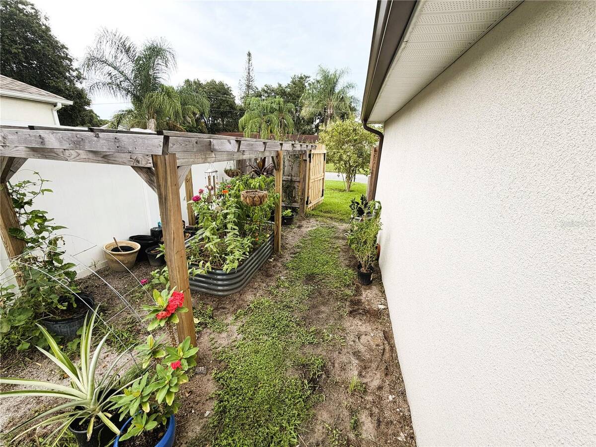 5515 Eagle Way, Merritt Island, FL 32953