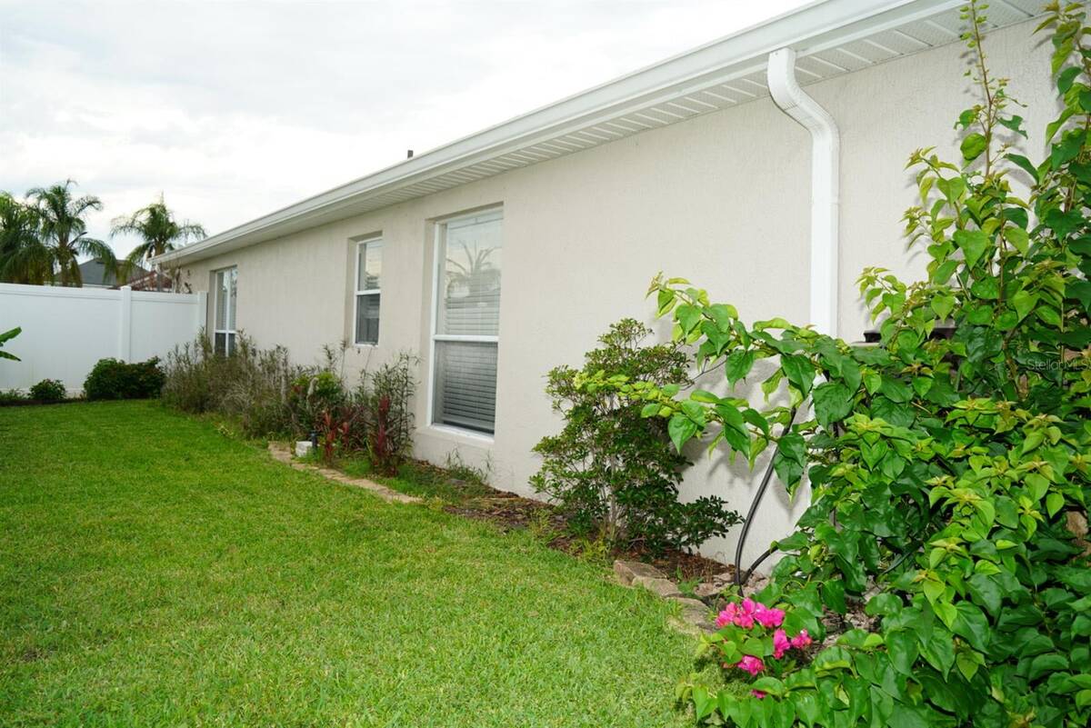 3244 Herons Point Circle, Kissimmee, FL 34741