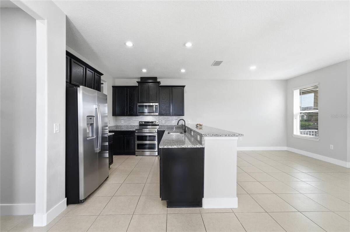 2615 Giardino Loop, Kissimmee, FL 34741