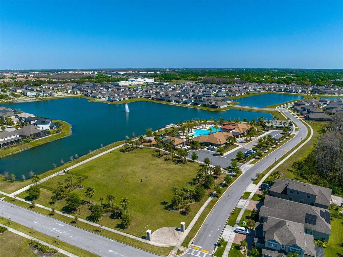 2615 Giardino Loop, Kissimmee, FL 34741