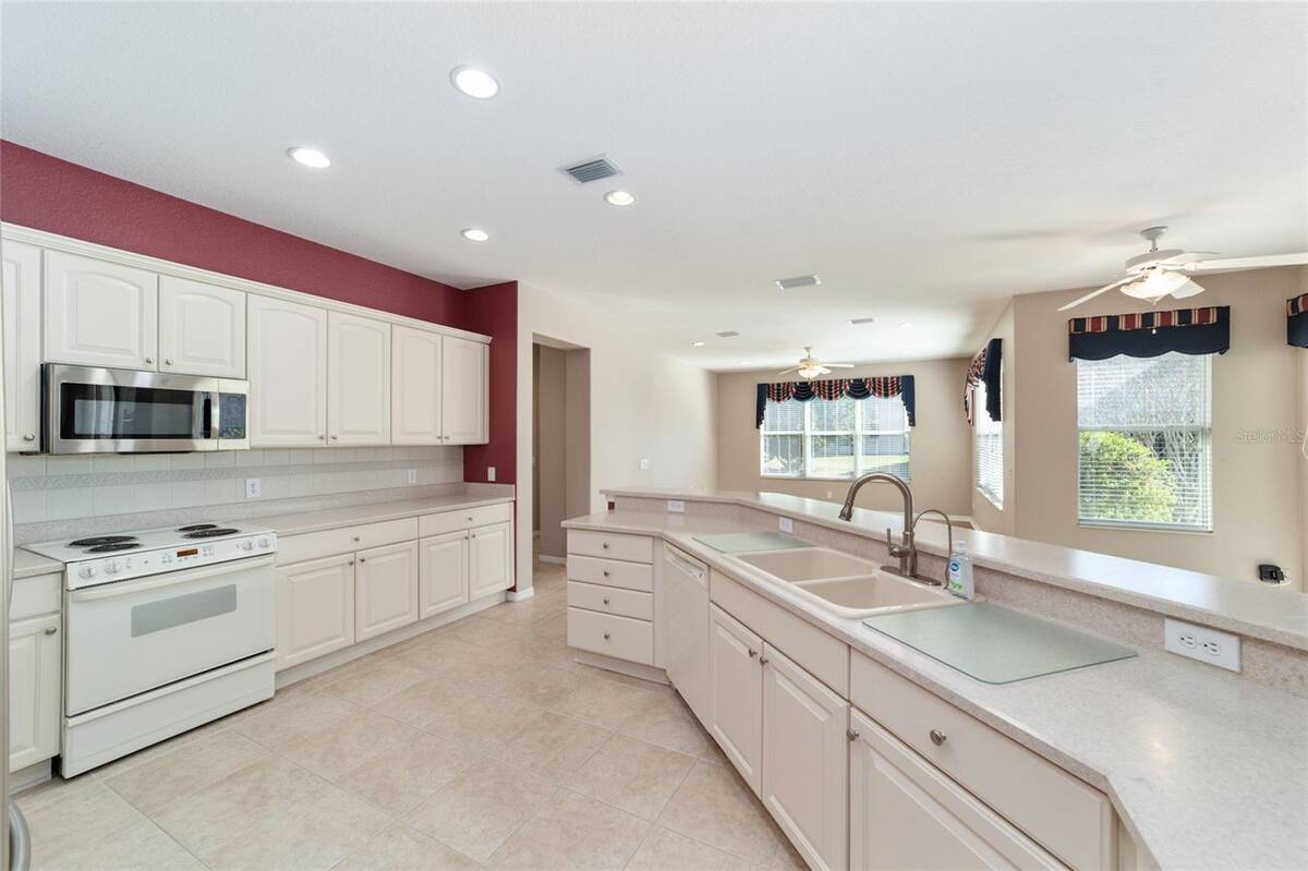 13103 Se 86th Court, Summerfield, FL 34491