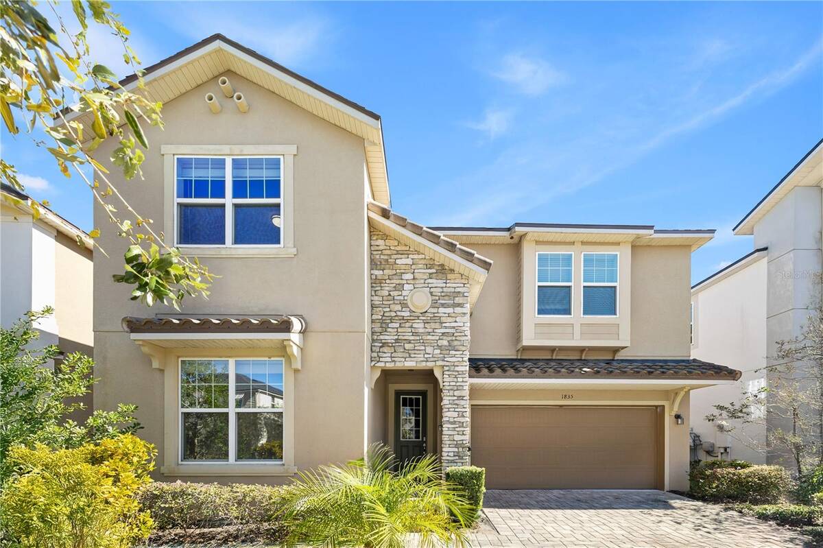 1835 Caribbean View Terrace