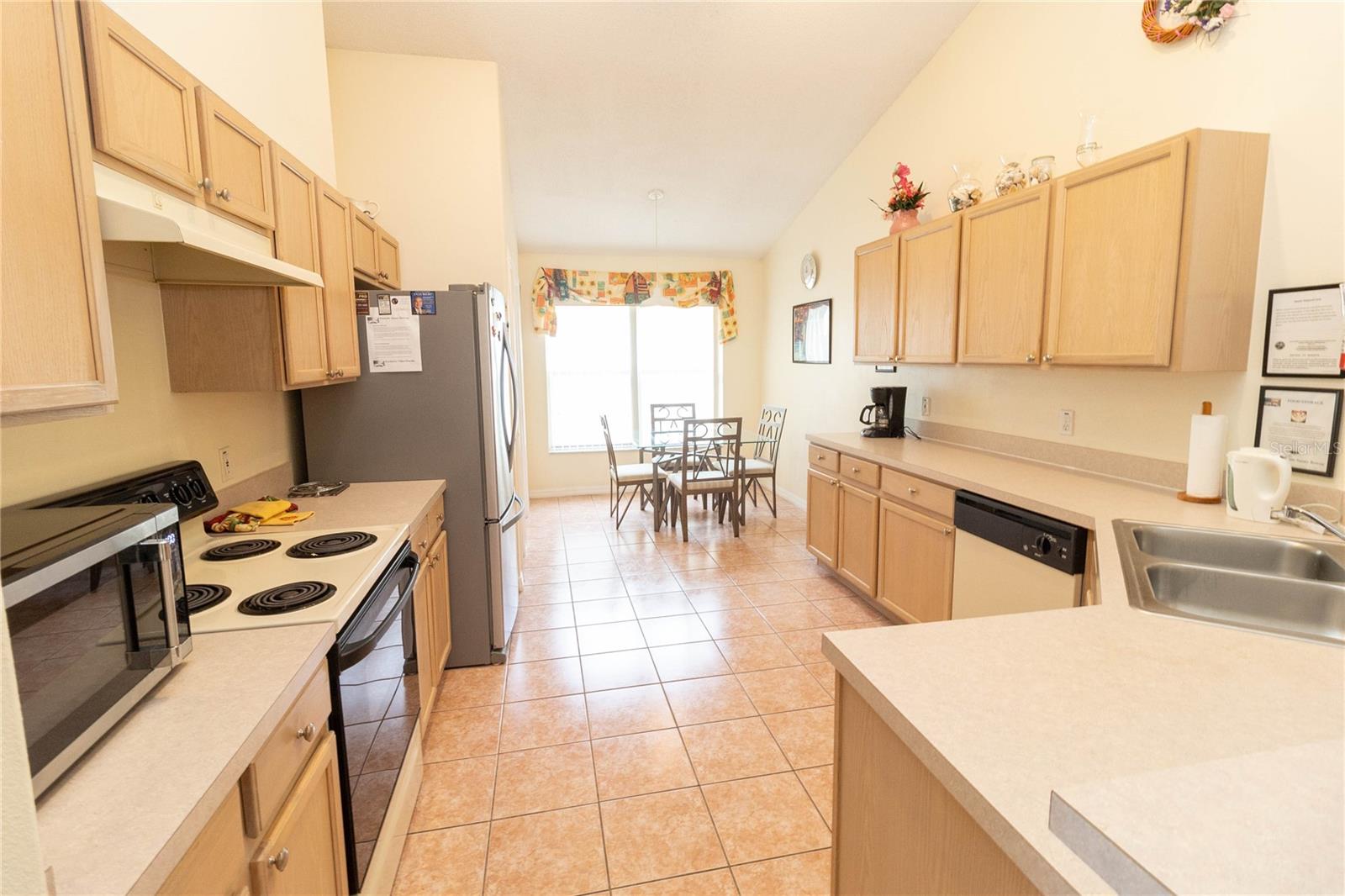 4626 Eagle Peak Drive, Kissimmee, FL 34746