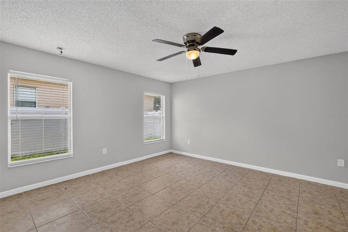 2225 Sandridge Circle, Eustis, FL 32726