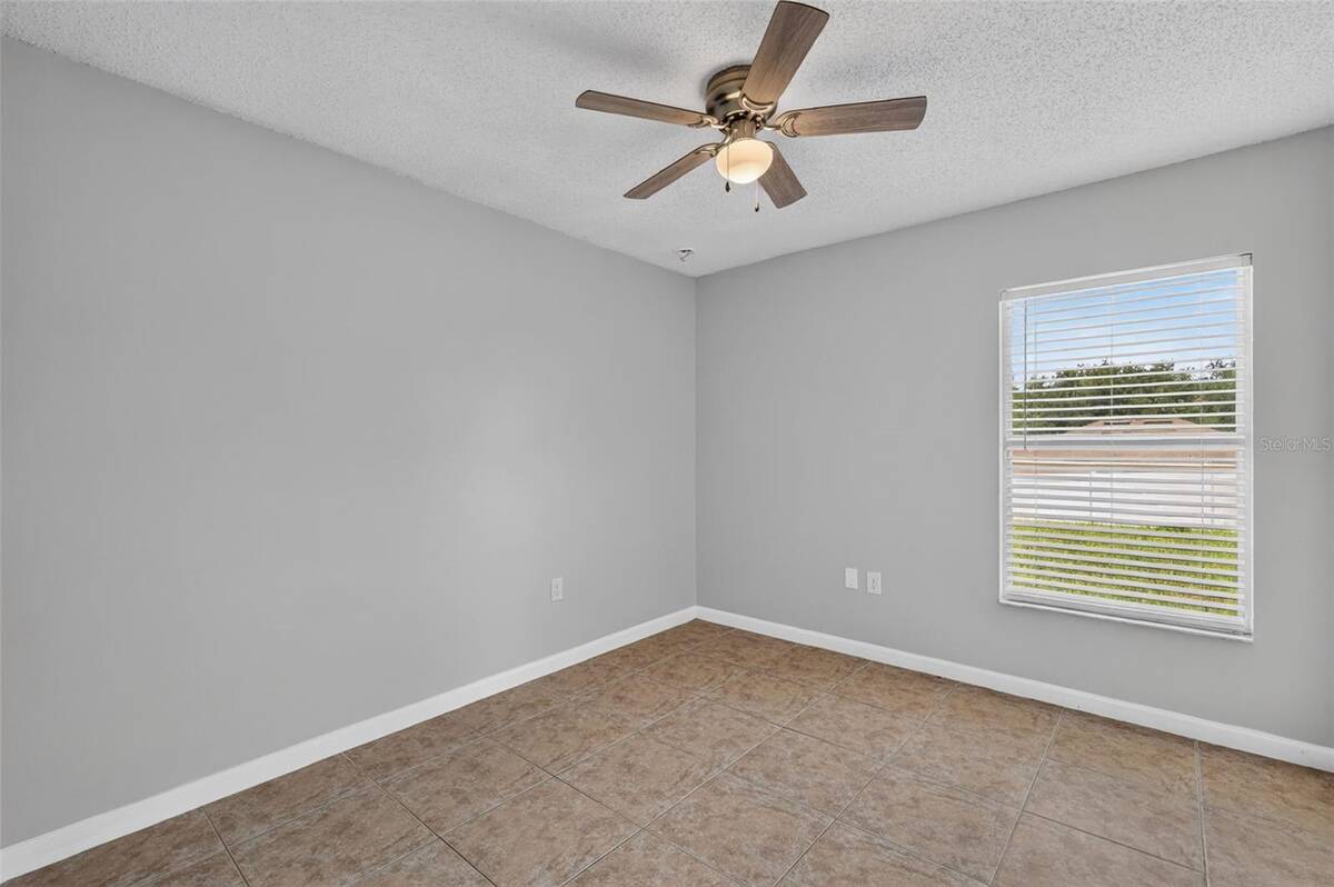 2225 Sandridge Circle, Eustis, FL 32726