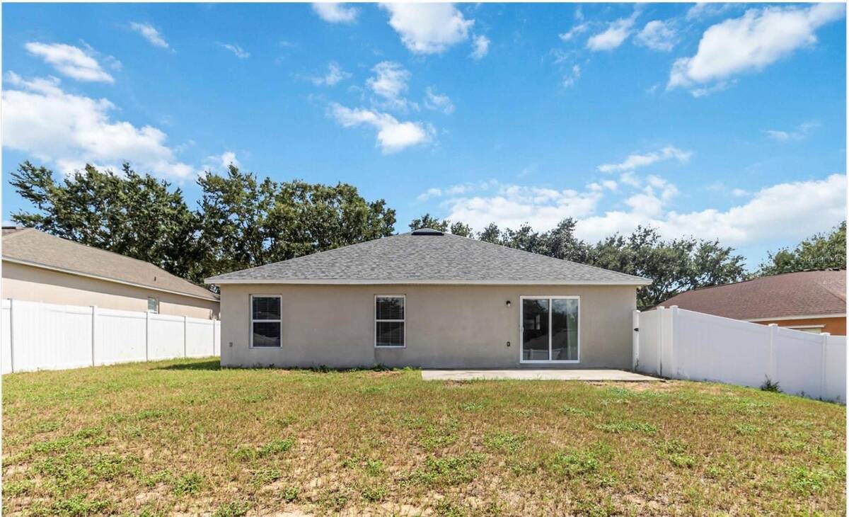 2225 Sandridge Circle, Eustis, FL 32726