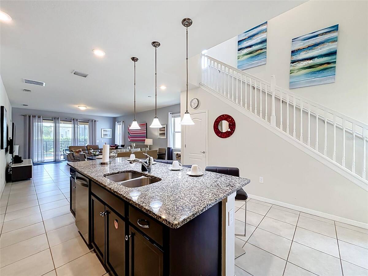 5485 Misty Oak Circle, Davenport, FL 33837
