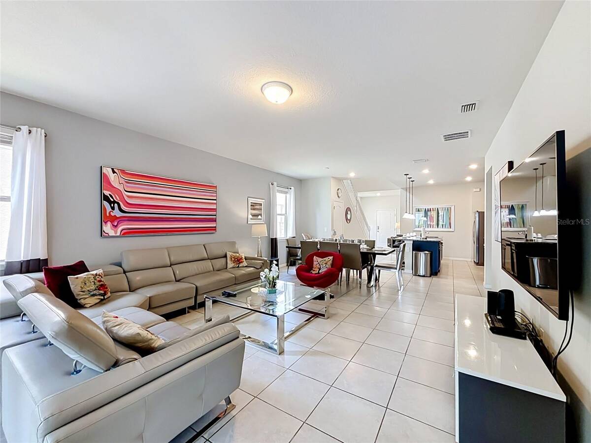 5485 Misty Oak Circle, Davenport, FL 33837