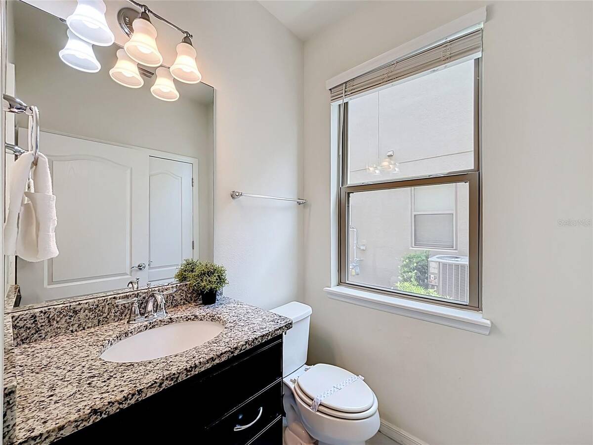5485 Misty Oak Circle, Davenport, FL 33837