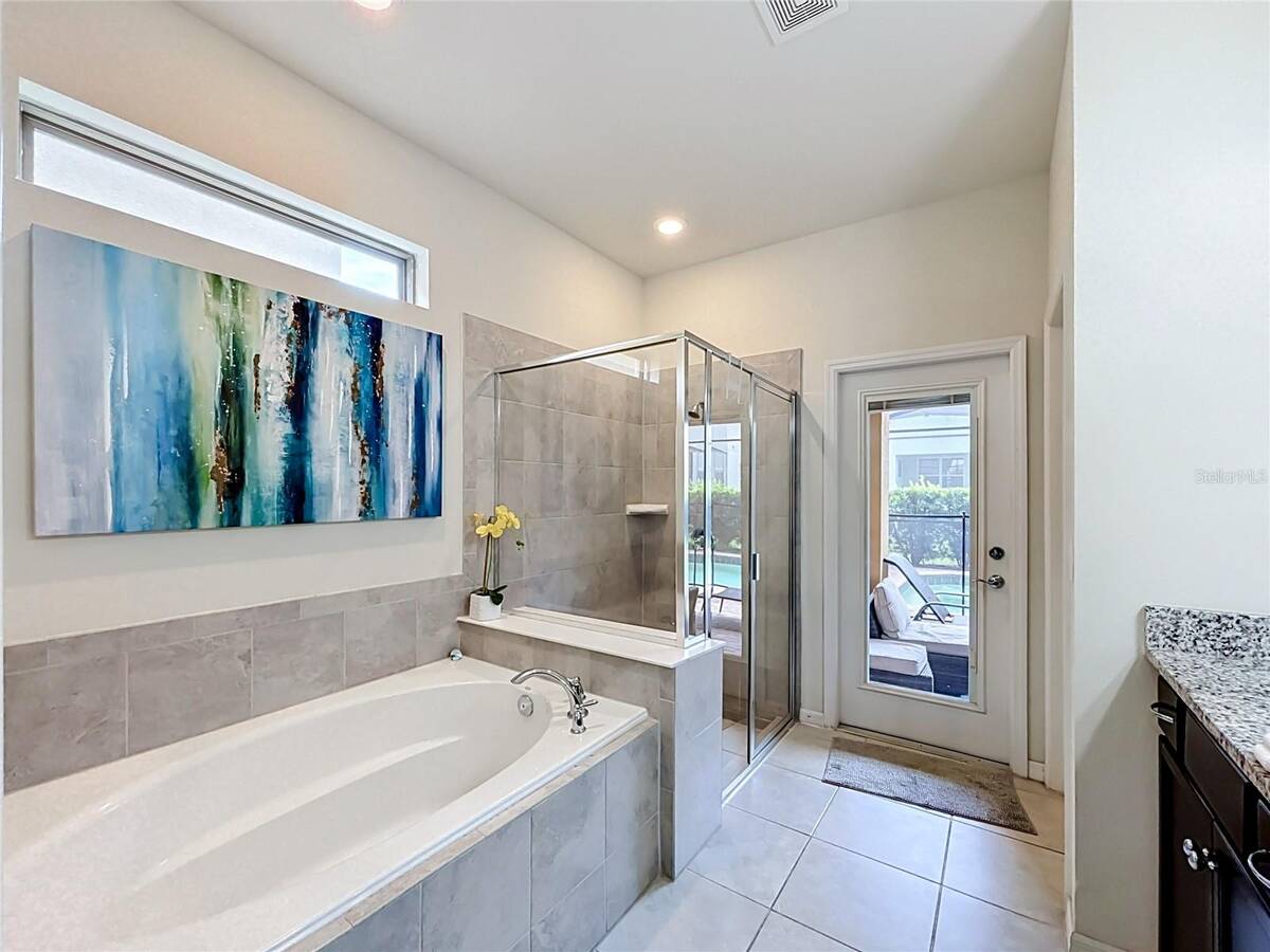 5485 Misty Oak Circle, Davenport, FL 33837