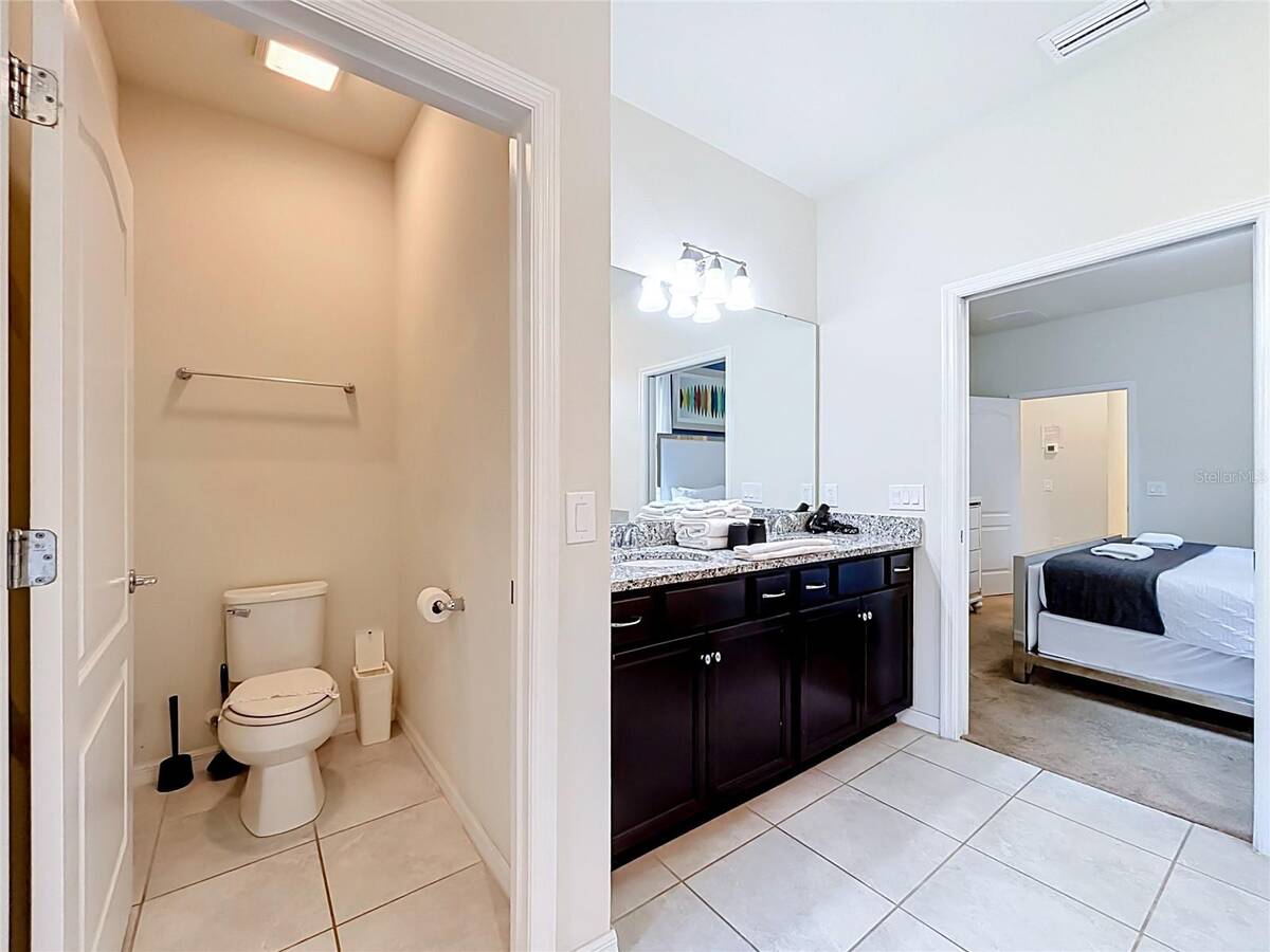5485 Misty Oak Circle, Davenport, FL 33837