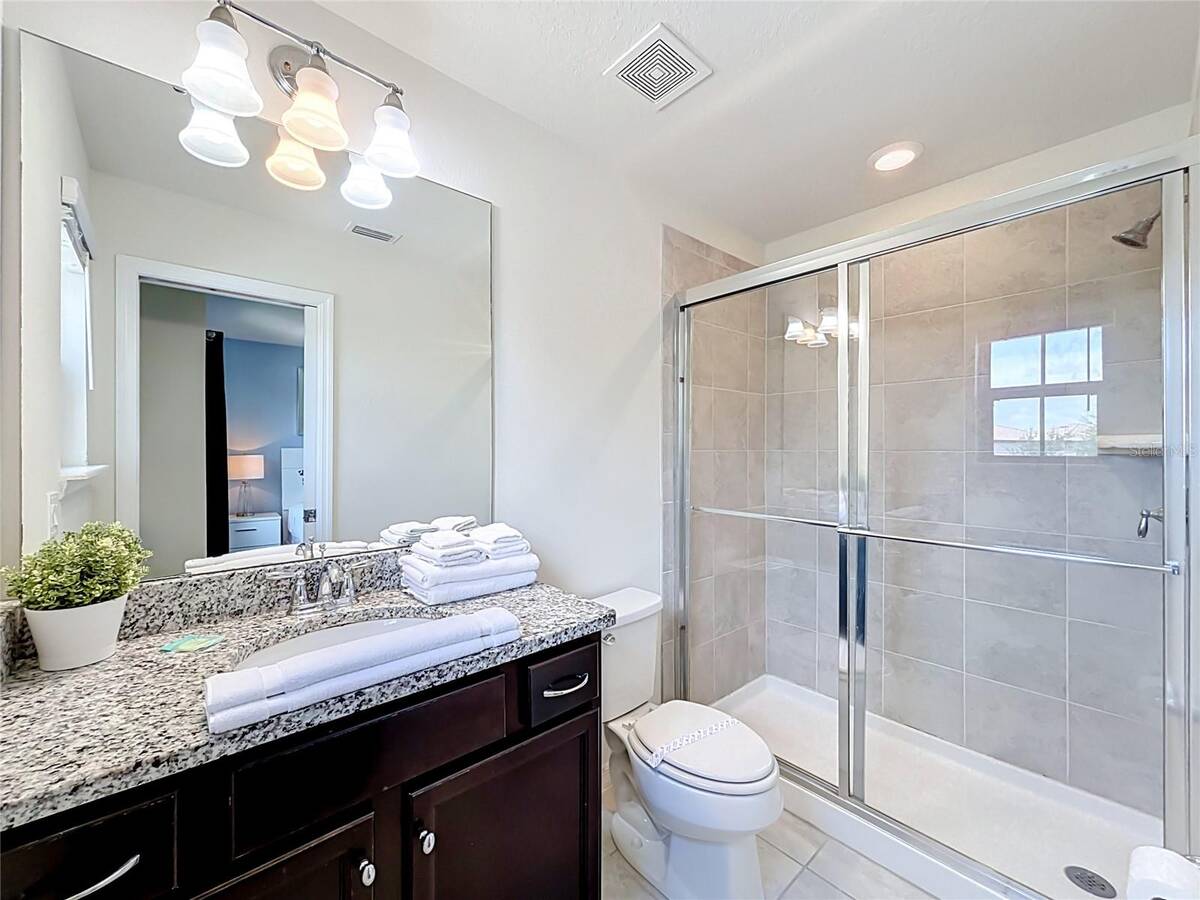 5485 Misty Oak Circle, Davenport, FL 33837