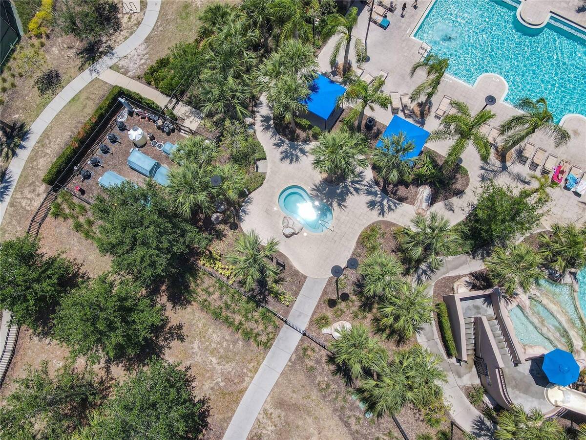 5485 Misty Oak Circle, Davenport, FL 33837
