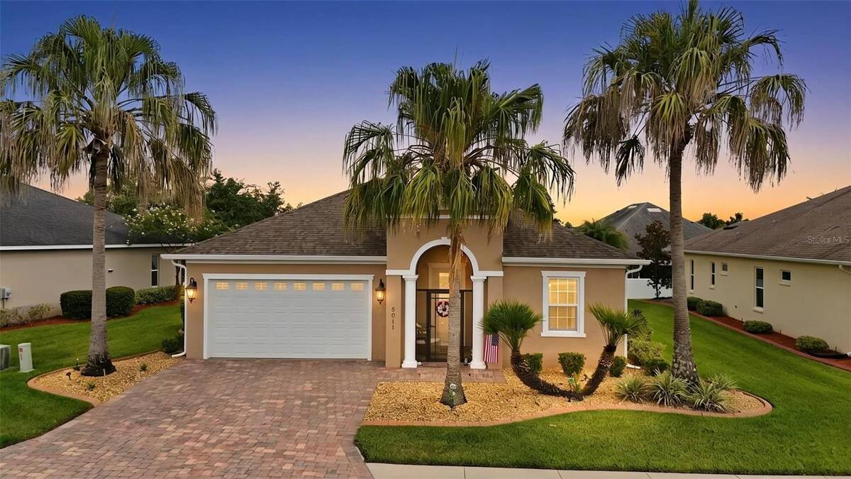5011 Belted Kingfisher Drive, Oxford, FL 34484