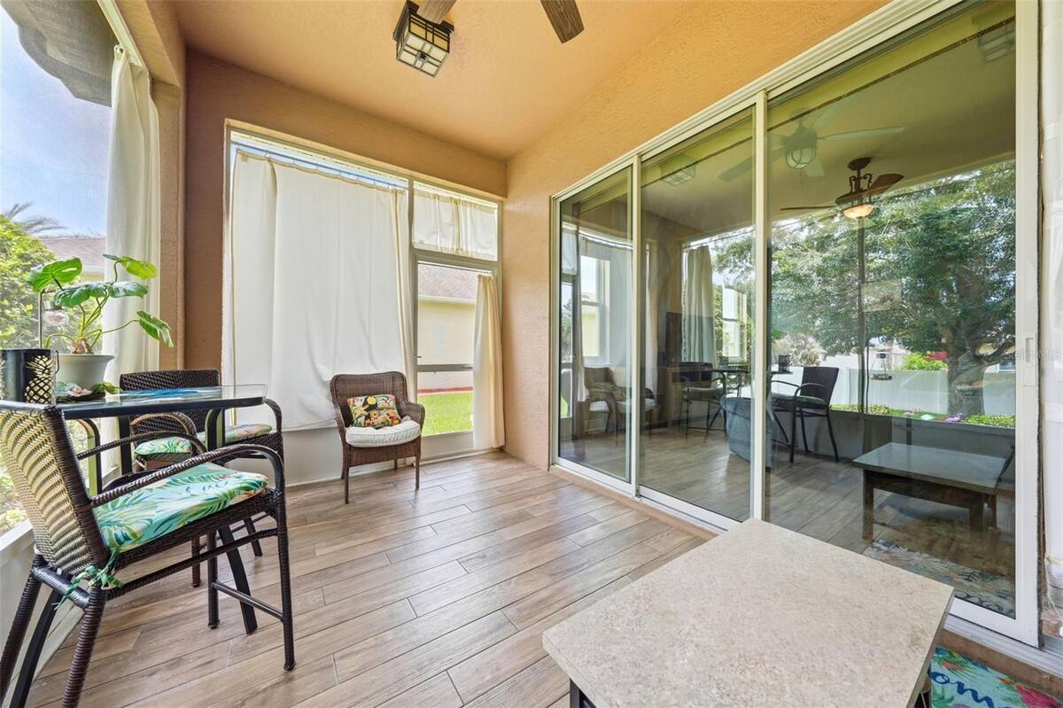 5011 Belted Kingfisher Drive, Oxford, FL 34484