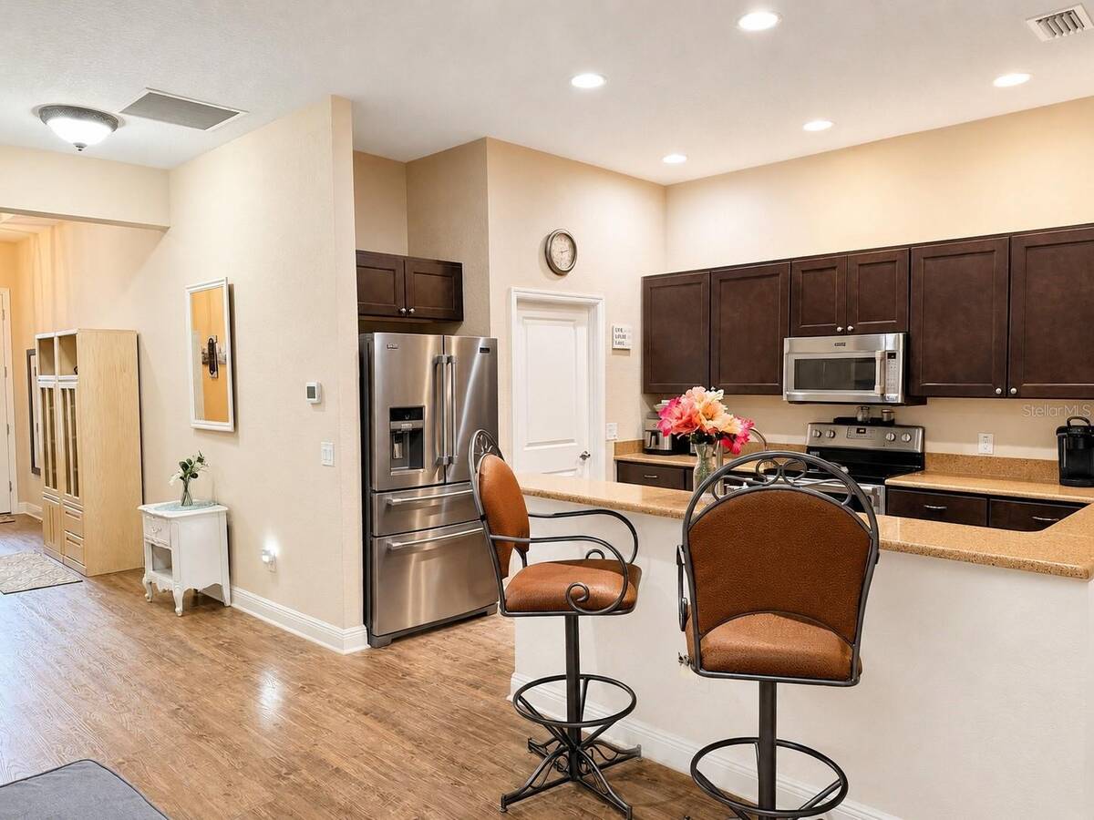 5011 Belted Kingfisher Drive, Oxford, FL 34484
