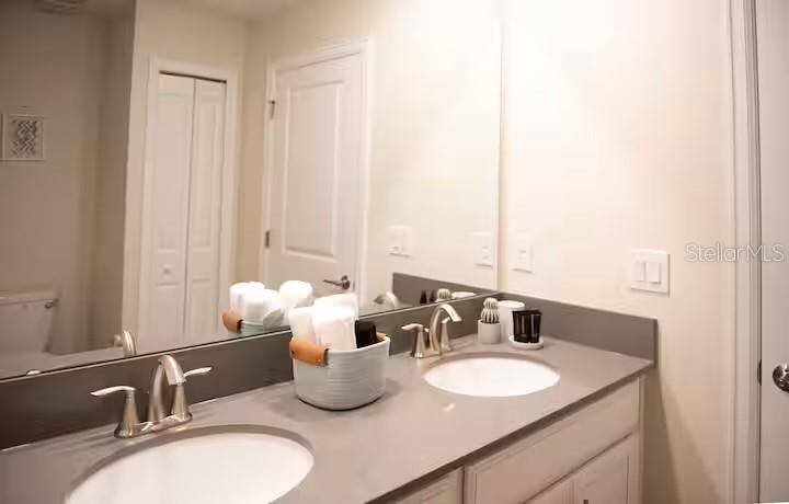 2860 Bookmark Drive, Kissimmee, FL 34746