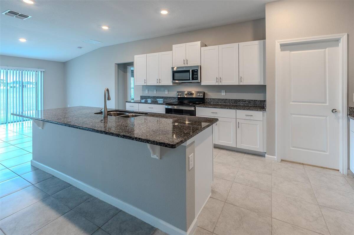 5699 Sw 92nd Place, Ocala, FL 34476