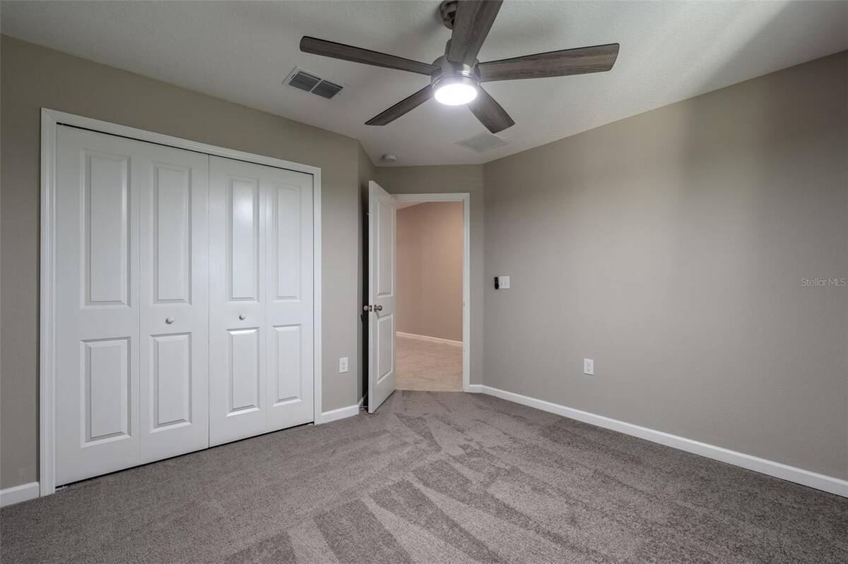 5699 Sw 92nd Place, Ocala, FL 34476