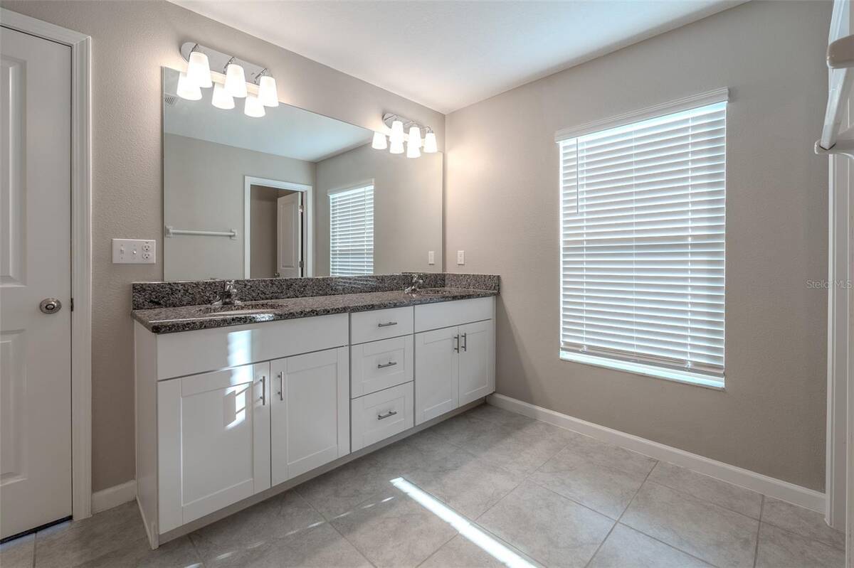 5699 Sw 92nd Place, Ocala, FL 34476