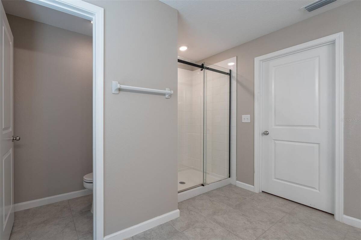 5699 Sw 92nd Place, Ocala, FL 34476