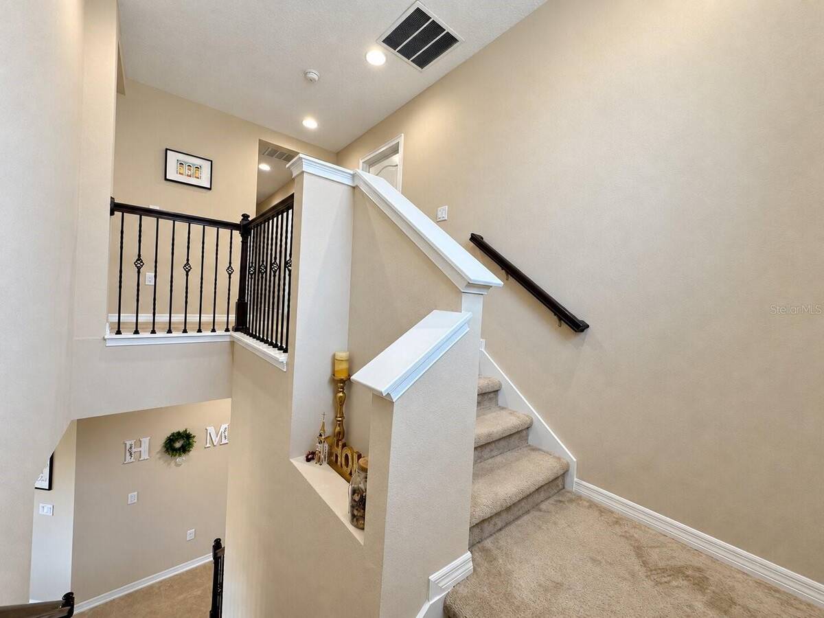 1119 Fountain Coin Loop, Orlando, FL 32828