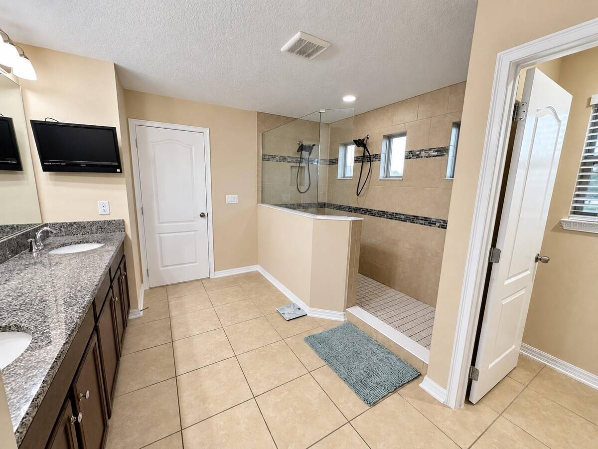 1119 Fountain Coin Loop, Orlando, FL 32828