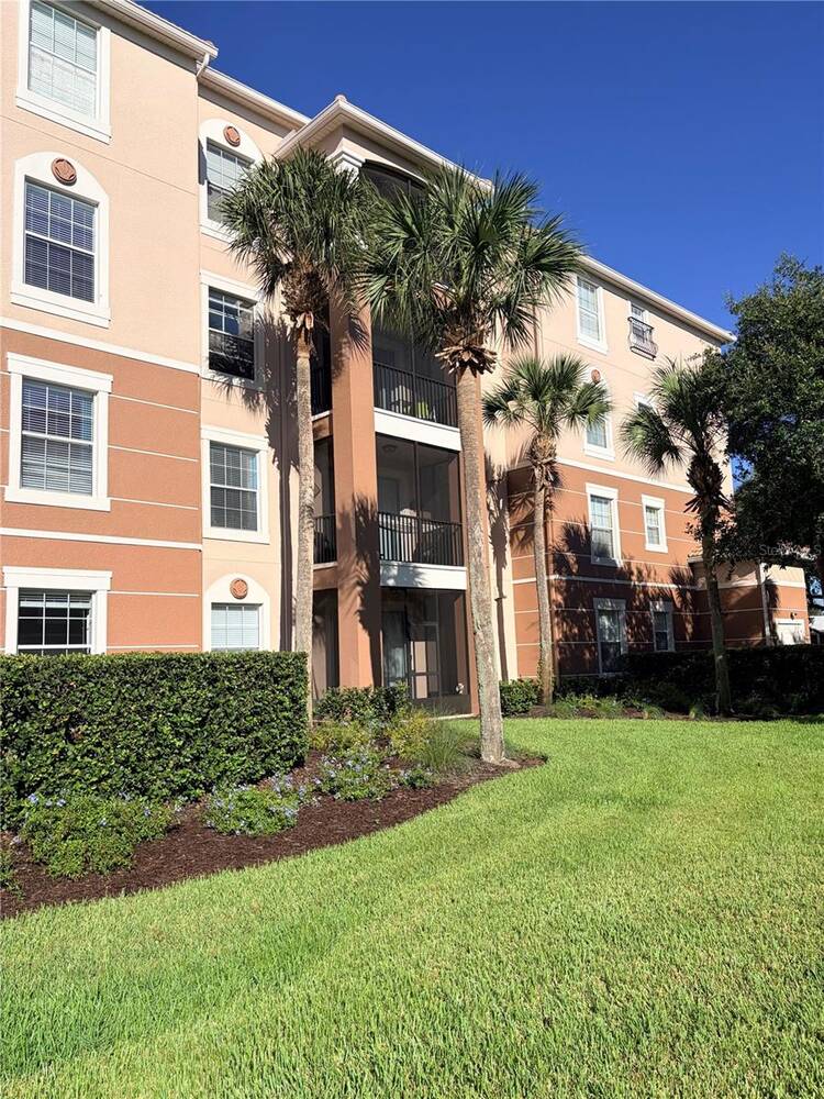 8300 Portofino Drive, #102
