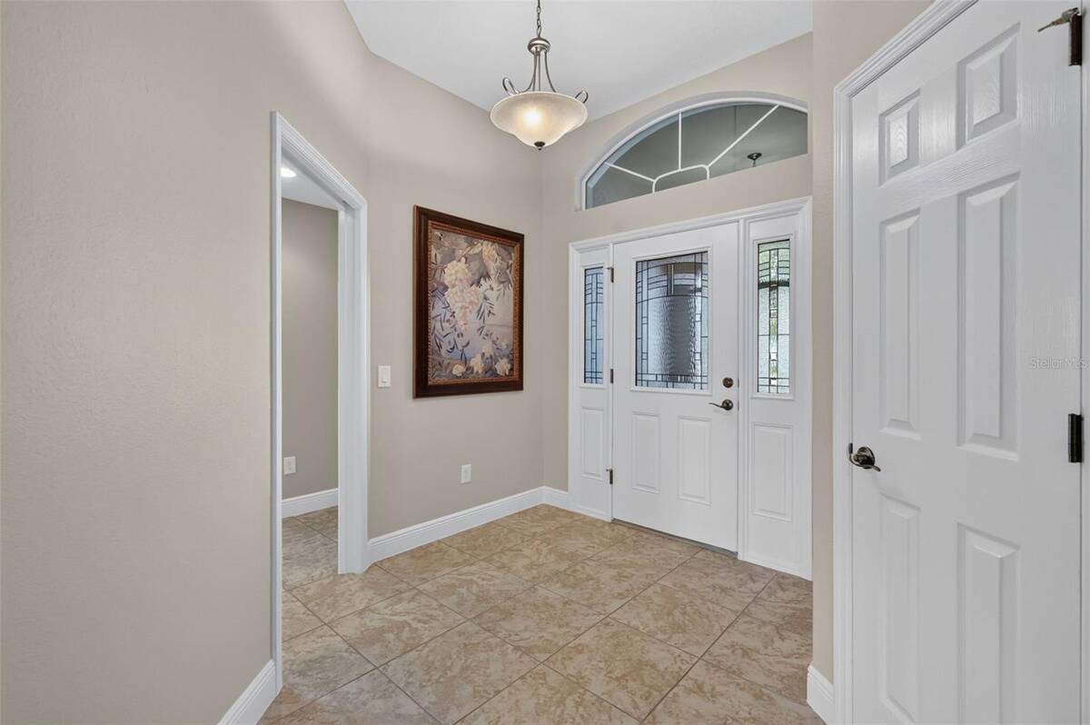 3323 Kelvington Road, The Villages, FL 32163