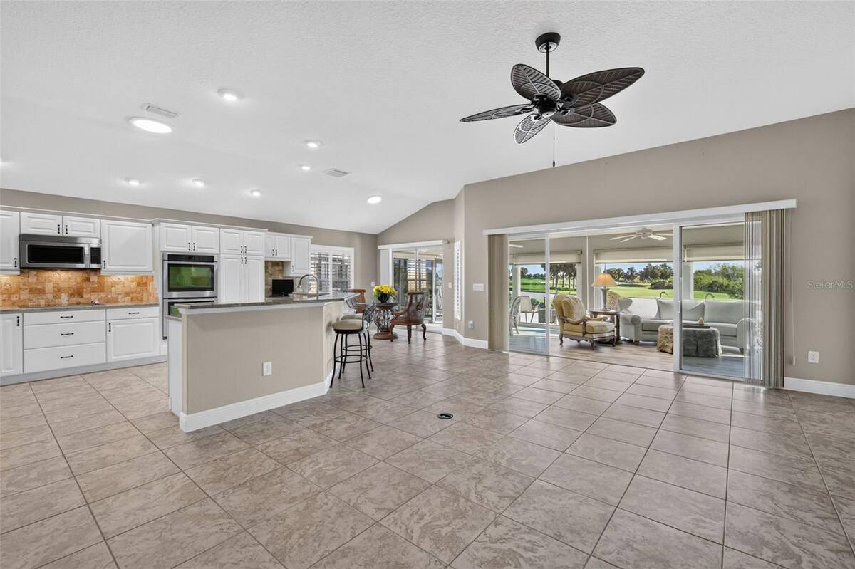 3323 Kelvington Road, The Villages, FL 32163