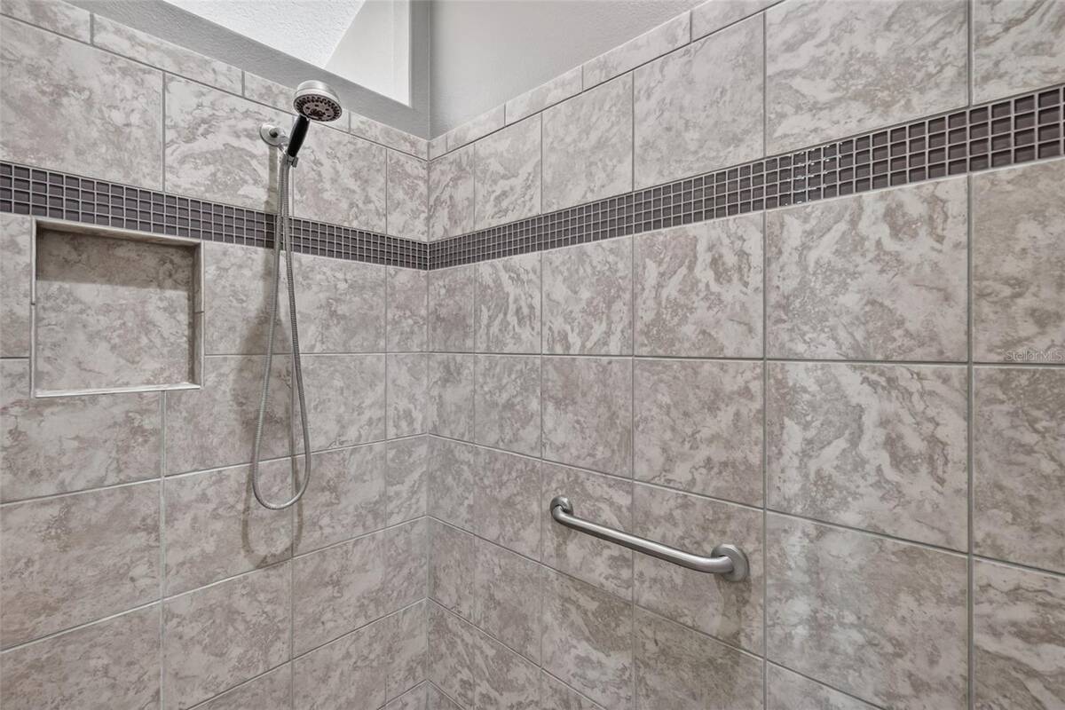 3323 Kelvington Road, The Villages, FL 32163