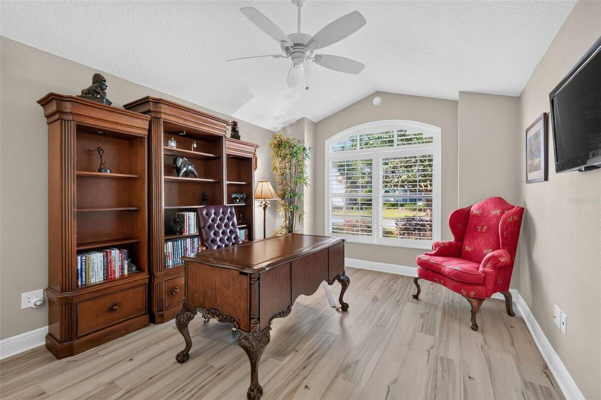 3323 Kelvington Road, The Villages, FL 32163
