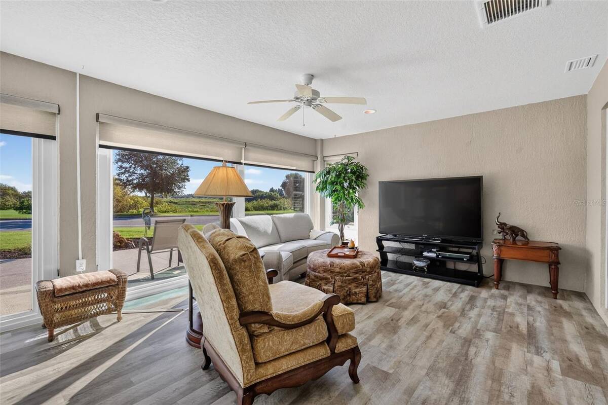 3323 Kelvington Road, The Villages, FL 32163