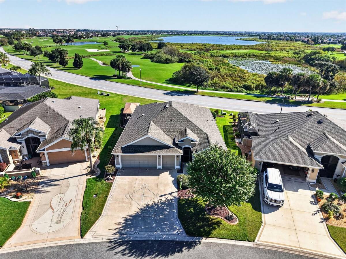 3323 Kelvington Road, The Villages, FL 32163