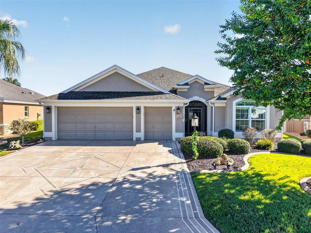 3323 Kelvington Road, The Villages, FL 32163